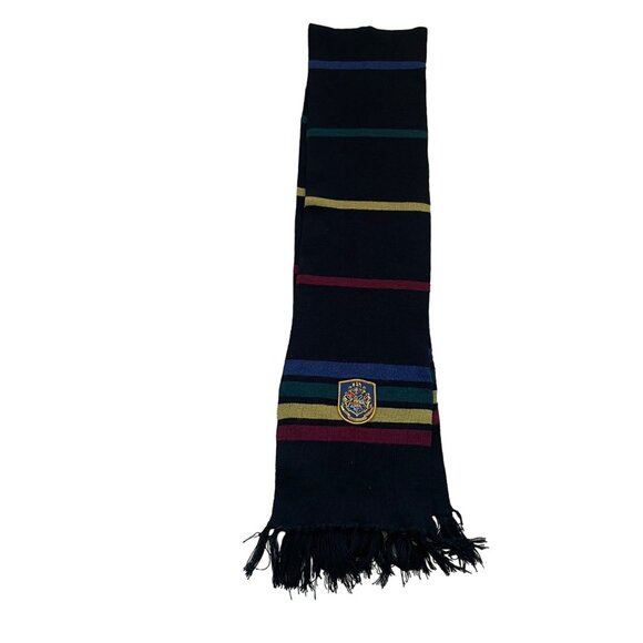 Harry Potter Ravenclaw House Scarf With Fringe - Picture 6 of 7